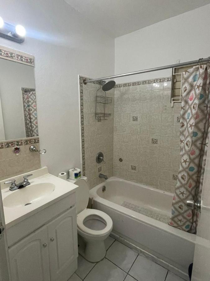 Finest Accommodation Marley Manor Apt # 513 Ground Floor 6 Marley Rd Kgn 6 كينغستون المظهر الخارجي الصورة
