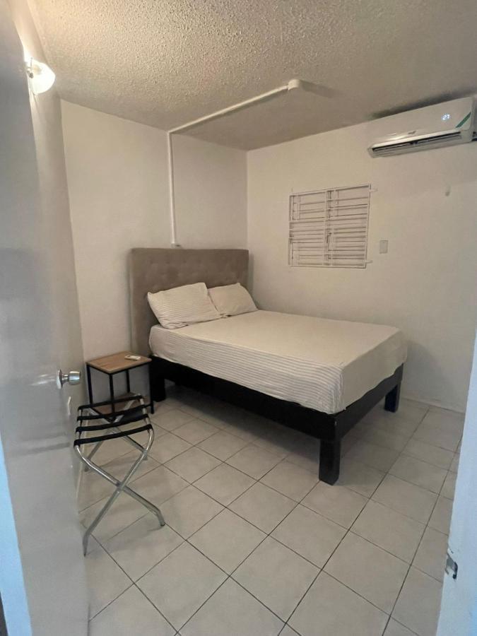 Finest Accommodation Marley Manor Apt # 513 Ground Floor 6 Marley Rd Kgn 6 كينغستون المظهر الخارجي الصورة